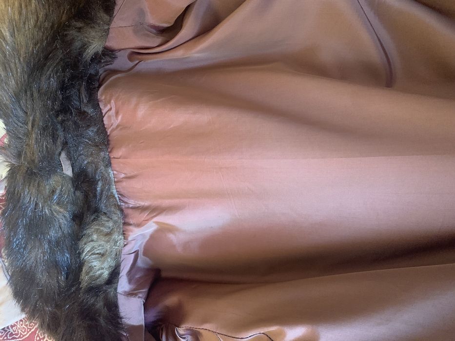 Casaco de pêlo sintético tam 46/48 castanho, made in Portugal NOVO