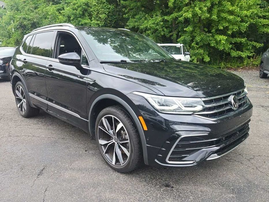 Volkswagen Tiguan 2.0T      2023
