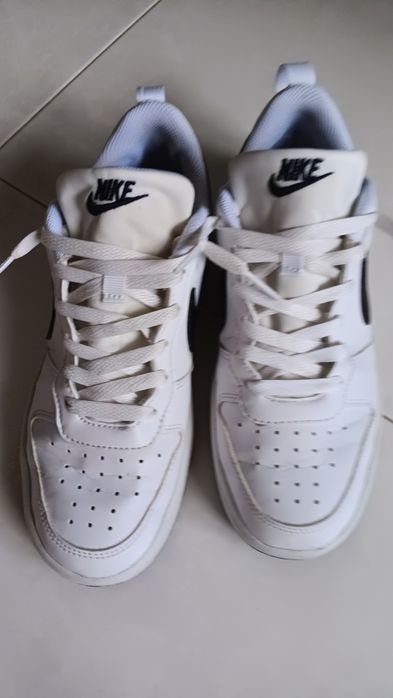 Tenis Nike Court T.37,5