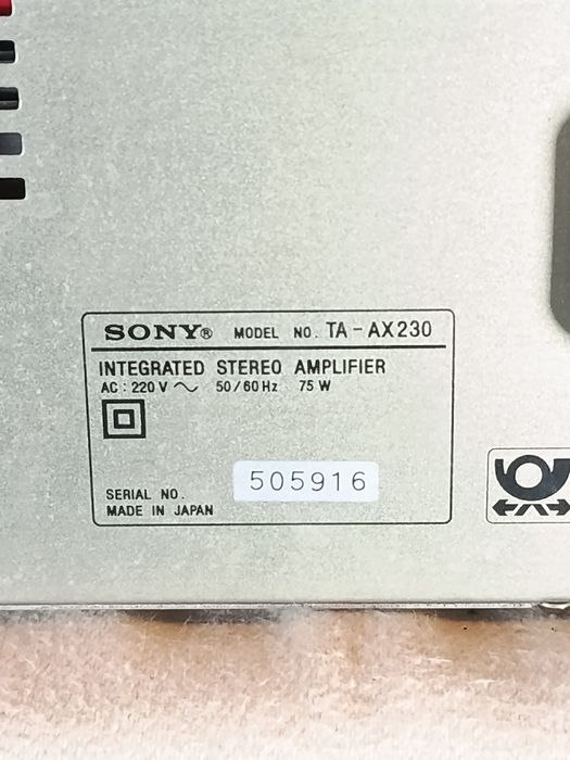 Усилитель Sony TA-AX230 .