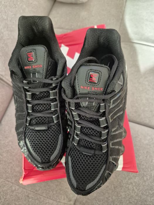 Sprzedam buty NIKE SHOX TL