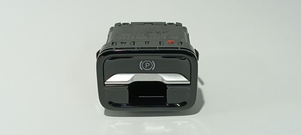 INTERRUPTOR DO FREIO DE MÃO ELÉTRICO MERCEDES EQS 450+