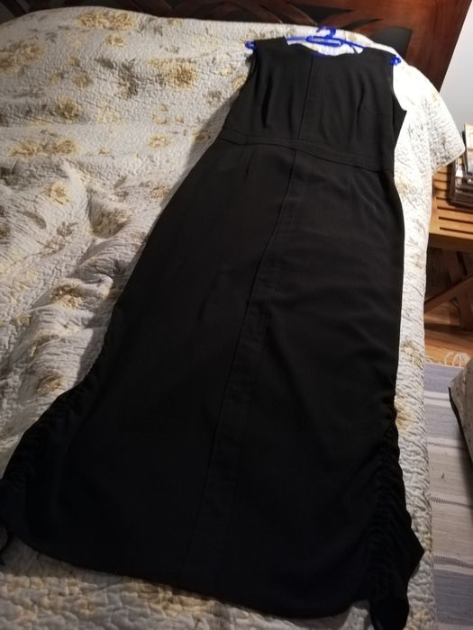 Elegancka czarna sukienka na podszewce Bianca rozmiar 42