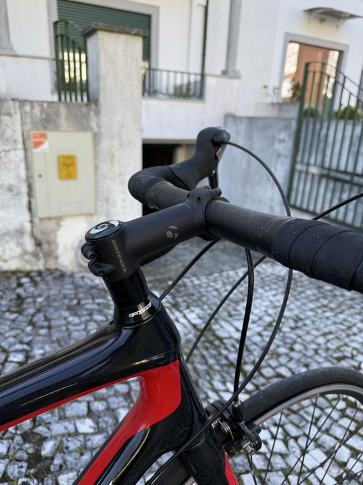 Bicicleta estadra Trek Domane Carbono