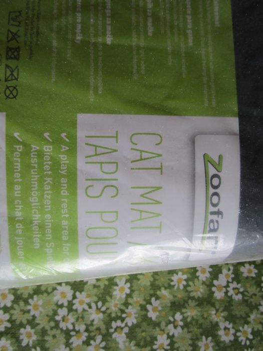 Mata dla kota i psa do zabawy i odpoczynku Zoofari Niemiecka Nowa