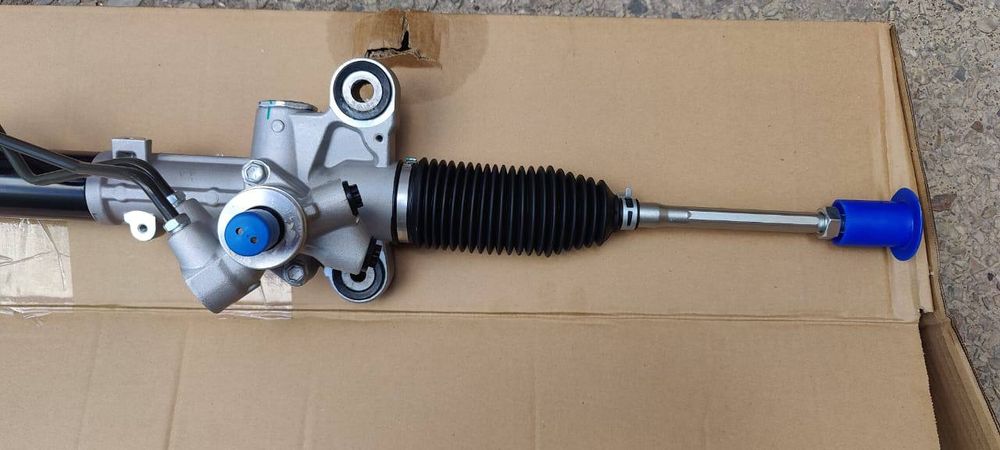 Кремова  рейка Honda CR-V 3 . . ,