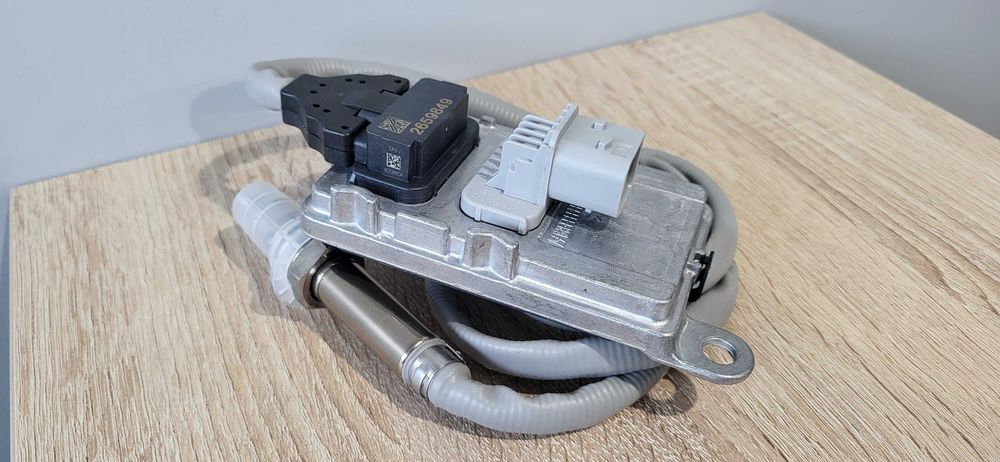 Czujnik Nox Sensor Scania R, S Oryginał Nowy Vitesco za Katalizatorem ...