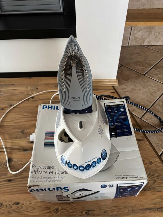 Żelazko ze stacją parową PHILIPS