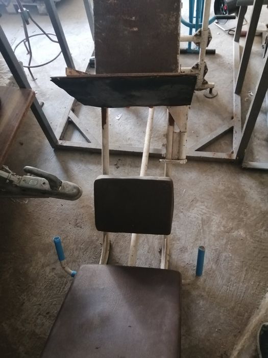 Тренажёр для работы ног