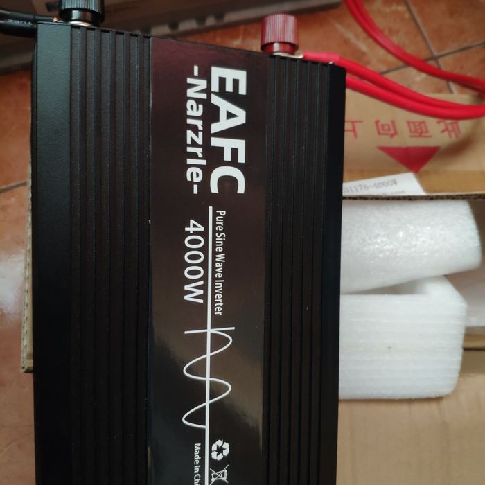 Инвертор Інвертор перетворювач живлення з 12в на 220в з чистим сінусом