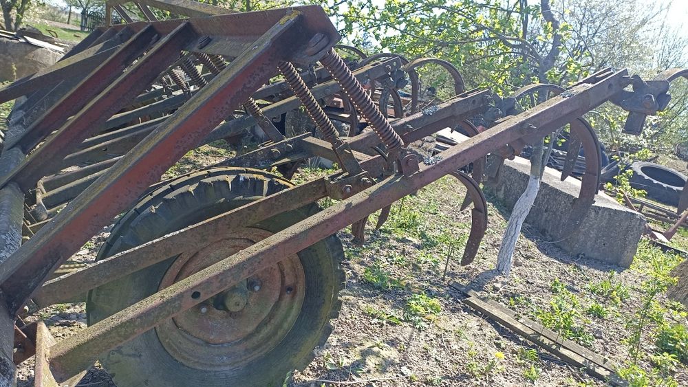 Продам причіпний культиватор