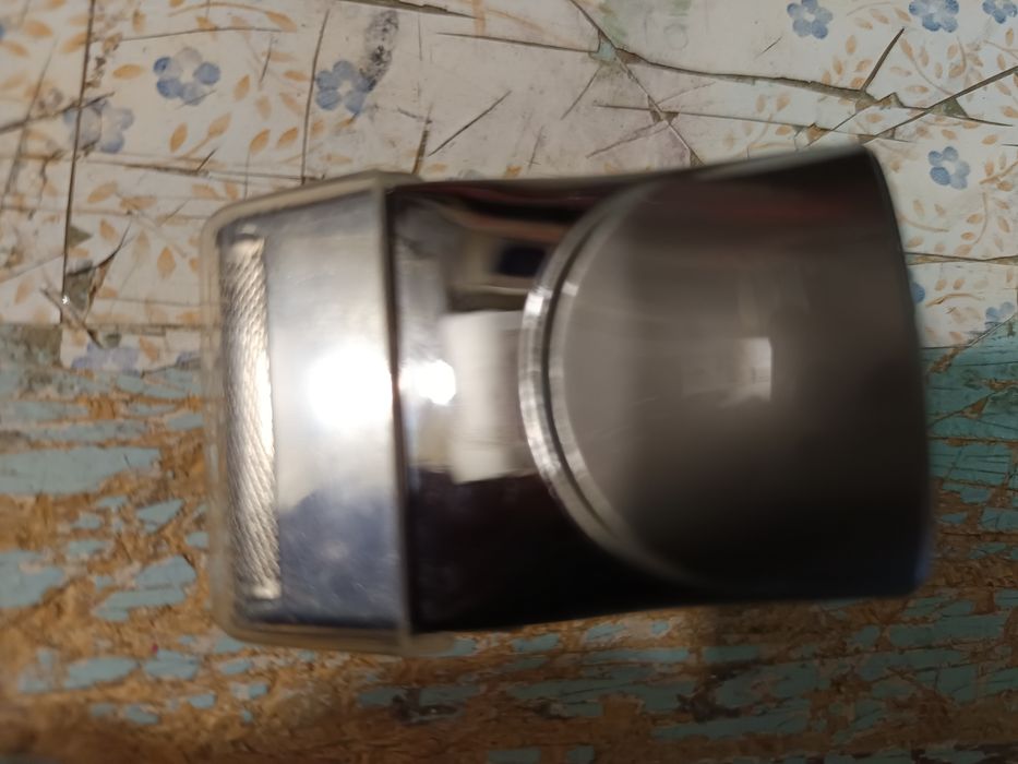 Venda máquina nova  para homens bom estado