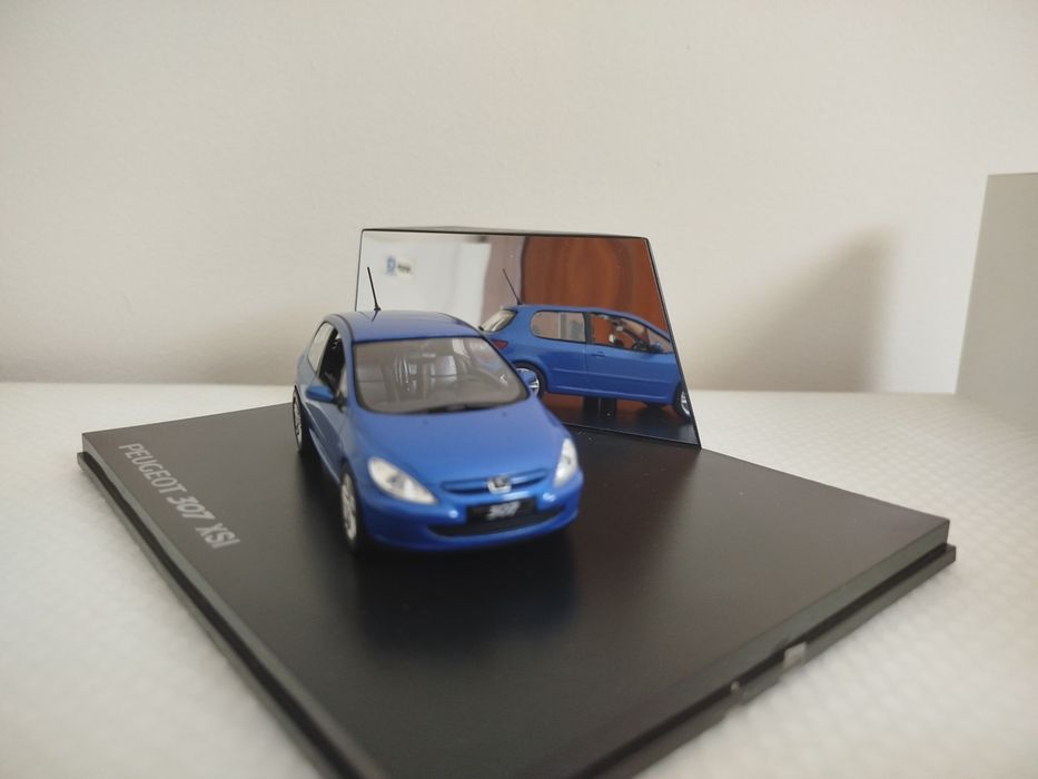 Miniatura Peugeot 307 XSI Nova 1/43
