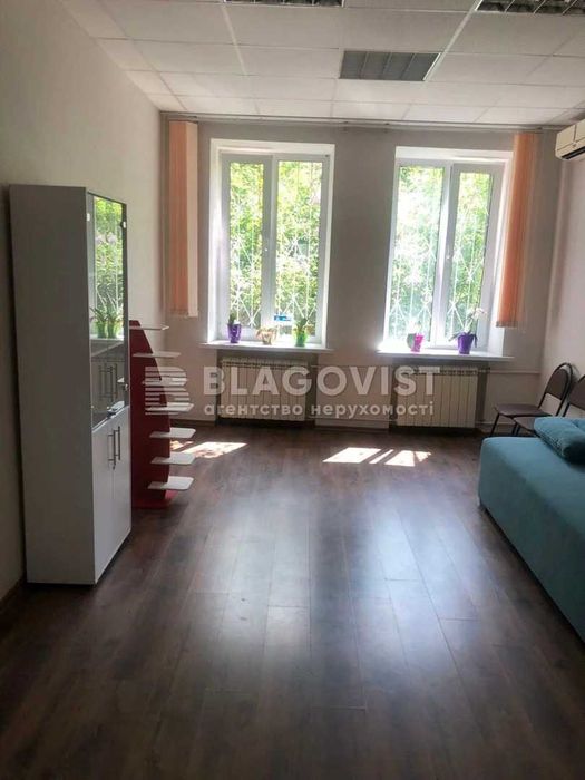 Продаж 2-х кімн. квартири вул. Зоологічна