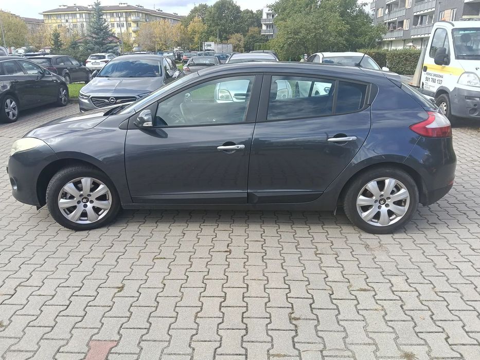 Renault Megane ​Sprzedam Renault Megane (2009) – 1.6 Benzyna,Stan bardzo dobry