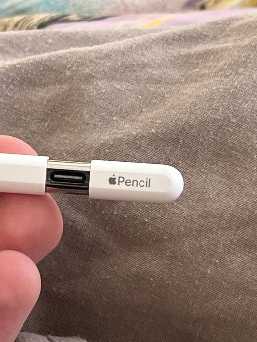 Apple pencil usb-c