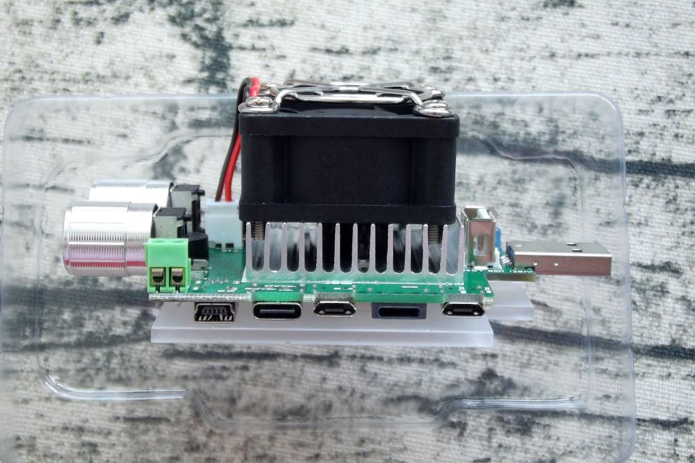 USB нанрузка, резистор навантажувач 35 Вт JUWEI JW-D2 (J7-f) тестер