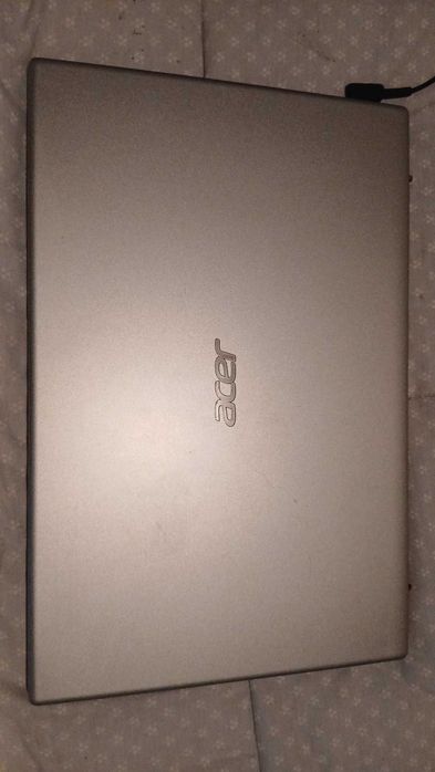 Computador portátil Acer aspire 3