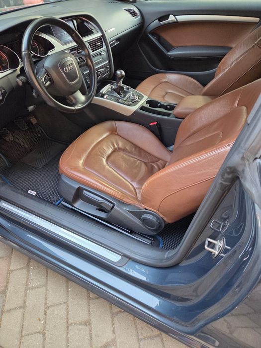 Audi a5 coupe 2.0 tdi
