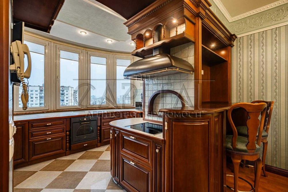 Продаж унікальної квартири на Оболоні! Володимира Івасюка 4!