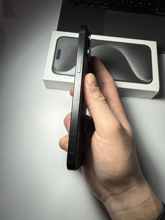 iPhone 15 PRO MAX | 256 GB | Bateria 88% | Kolor Tytan