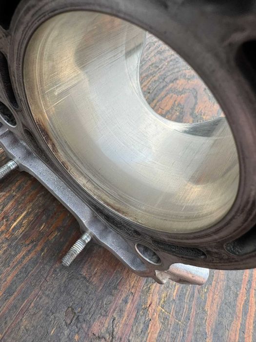 cylinder tlok komplet suzuki rmz 250 r 10-18