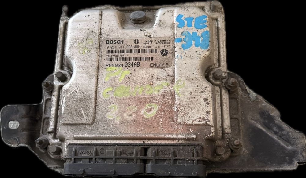 Sterownik KOMPUTER SILNIKA ECU Chrysler PT Cruiser 0281011093