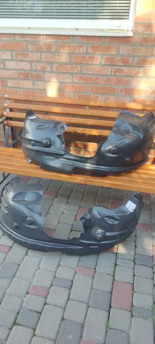 Продам підкрилки Ford tourneo custom