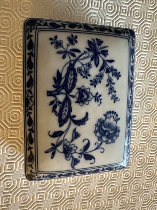 Guarda joias vista alegre