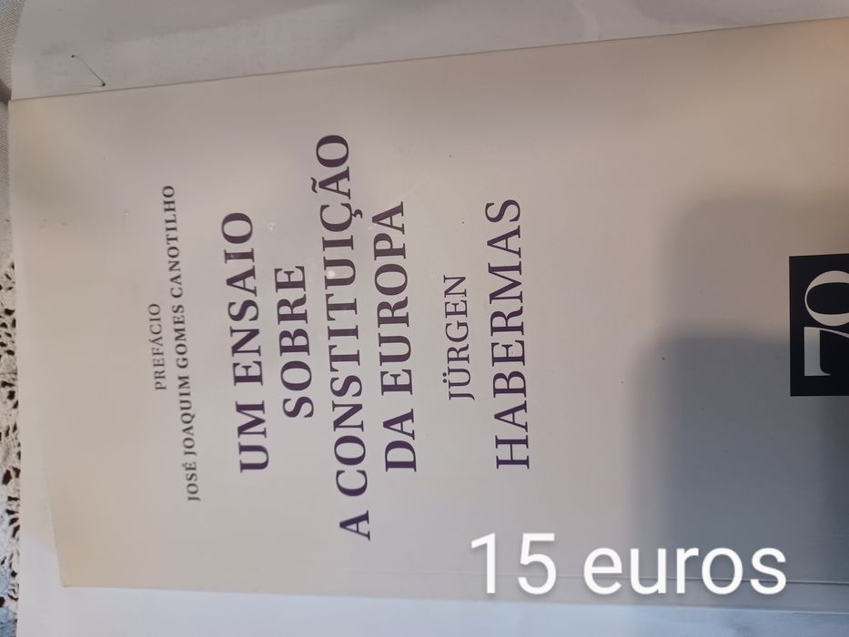 Livros vários direito, sociologia, política, serviços púb. Hospitais