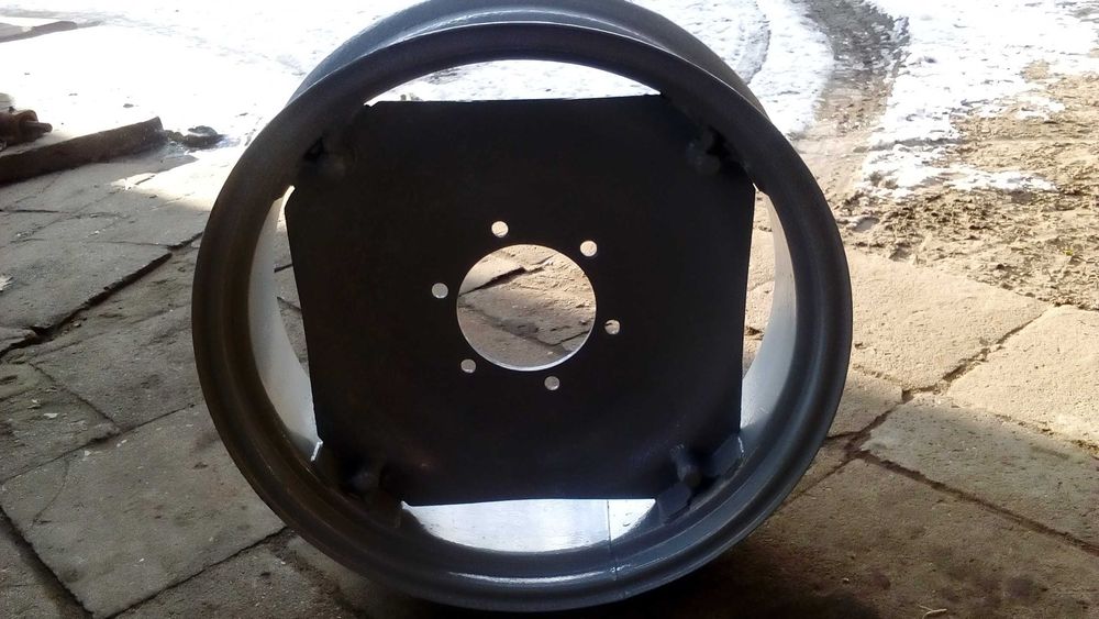 Felga Tylna Kompletna do Ciągnika T-25 Władimirec