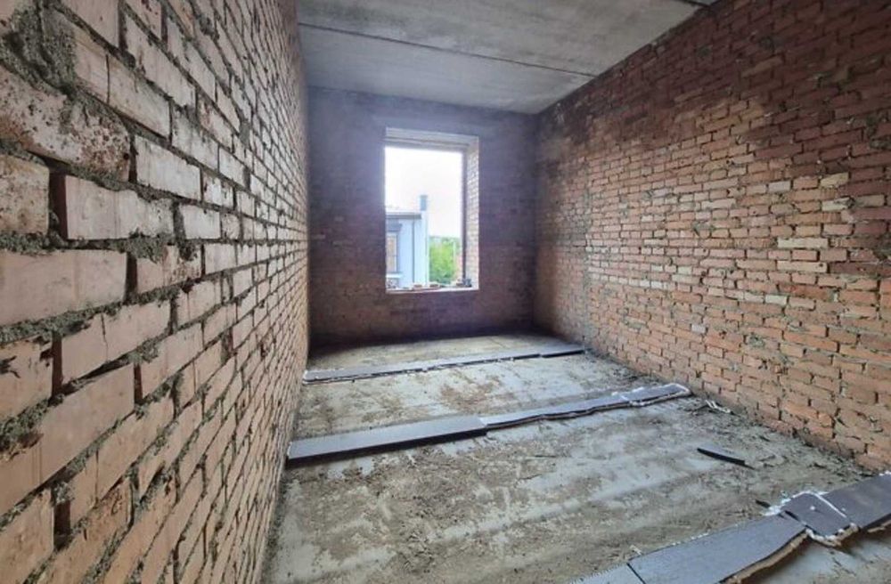 Продаж 1к великогабаритної квартири в Агрономічному