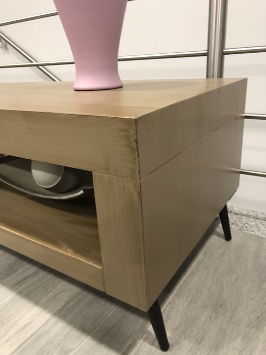 Movel Tv madeira macica