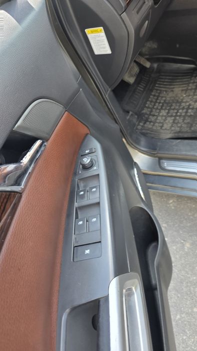 Opel Antara 2.0cdi 4x4 акпп  2009