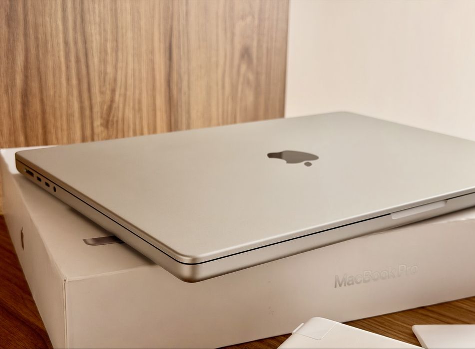 2021 MacBook Pro A2485 16” M1 PRO 16GB 512GB - Komplet, bez blokad