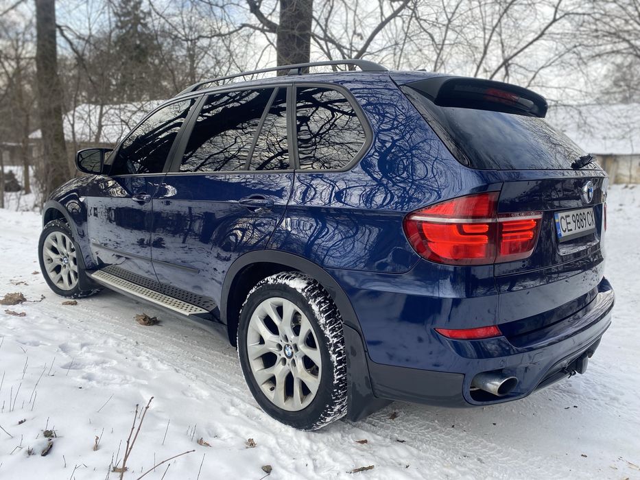 Продам BMW х5 2011