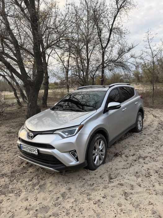 Toyota rav 4 2015