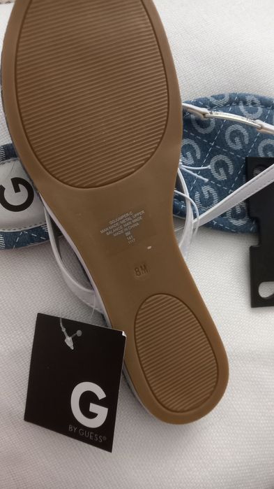 Japonki Guess  rozmiar 8