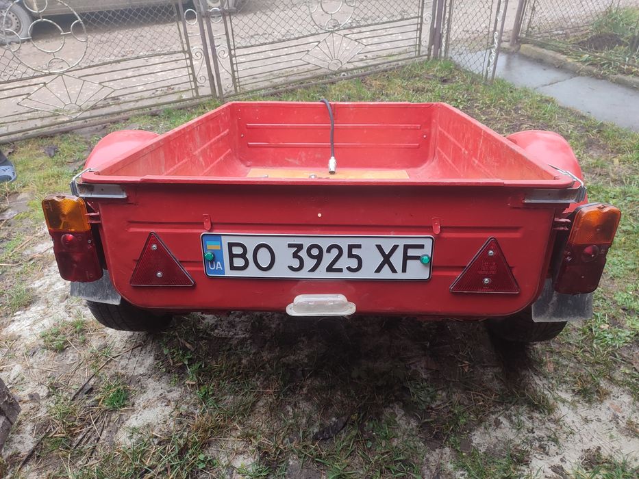 Причіп Odisey червоний