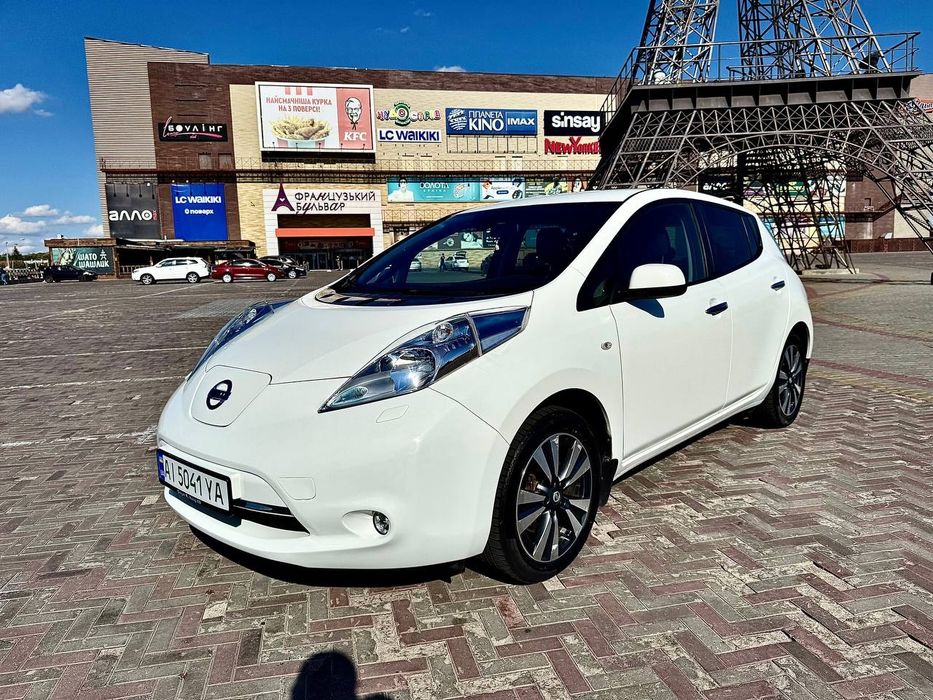 електромобіль Nissan leaf 30квт