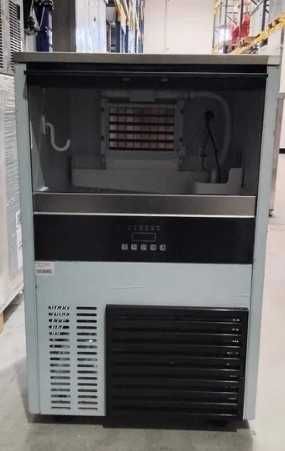 Máquina de Gelo de 40KG - NOVA