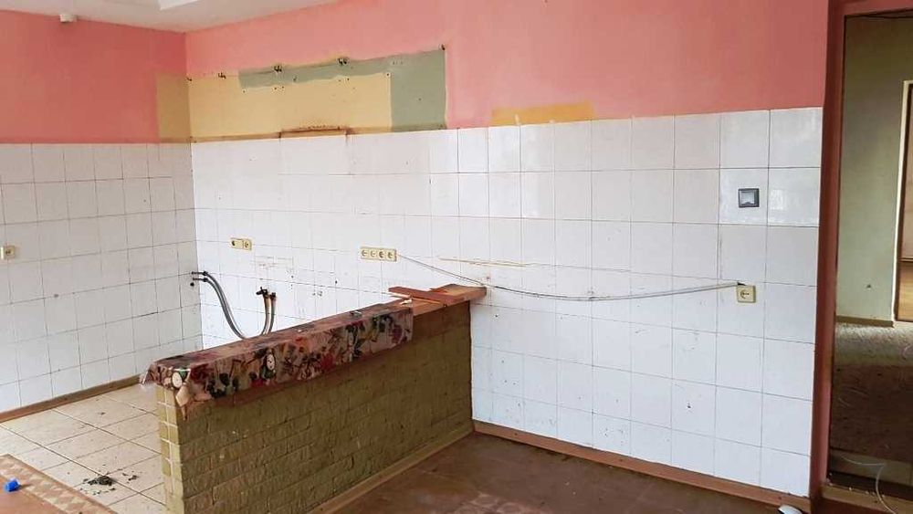 Продаж будинку та землі в с.Бобрик Київської обл. 51700$