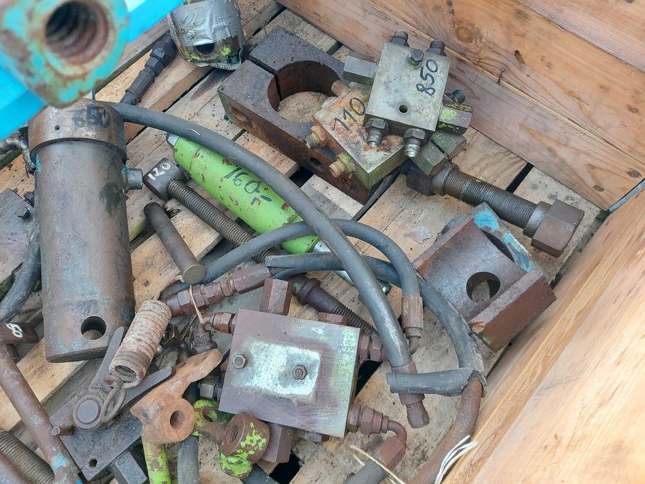 Kostka hydrauliczna. Dowdeswell. ransomes