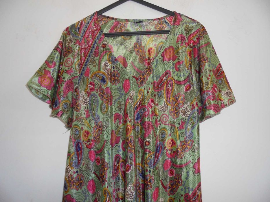 vestido mulher muito comprido