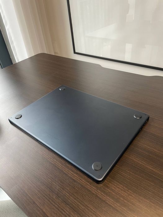 MacBook Air 15" (Apple M2)