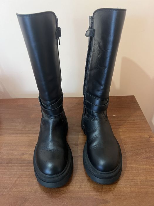 Чобітки чоботи черевички