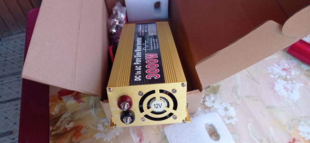 Инвертор (преобразователь напряжения) чистый синус 12/220В 3000Вт