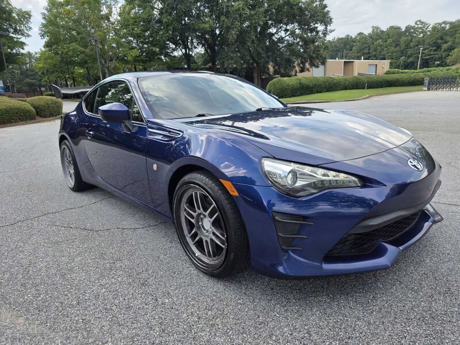 Toyota 86      2018
