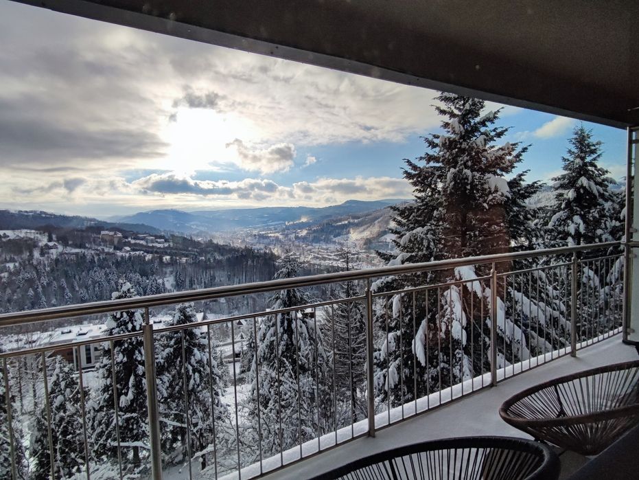 Apartament widokowy z balkonem