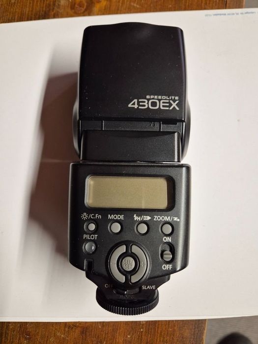 Canon EOS 6D z  EF 24-105mm f/4